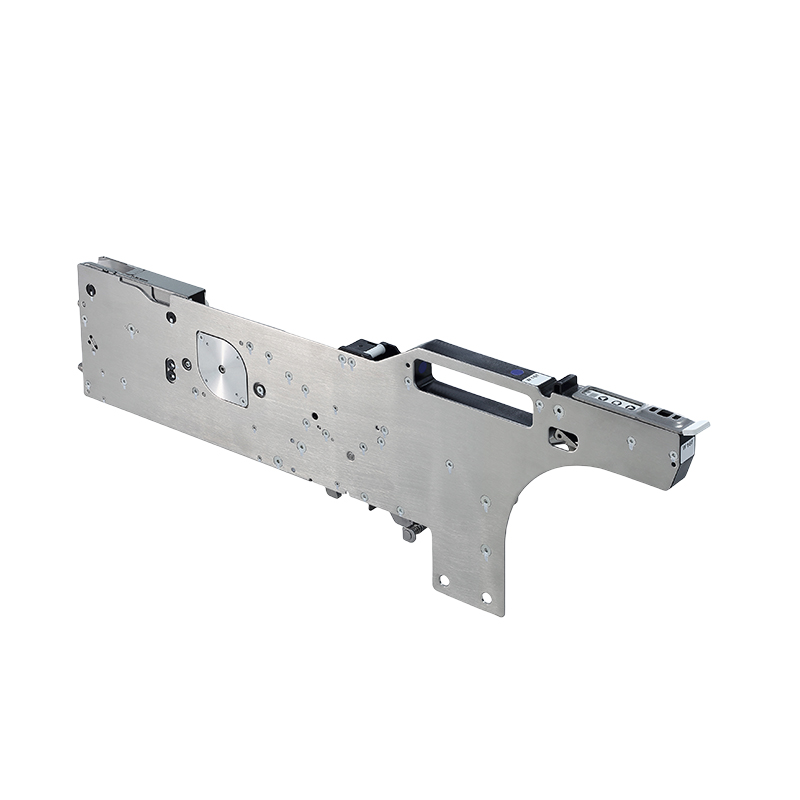 How can the feeder of an SMT placement machine achieve efficient collaborative control with the placement machine?